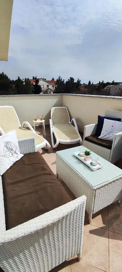 Old Town Paklenica Apartment Starigrad Paklenica 0*,