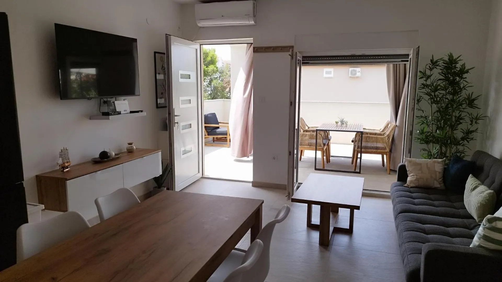 Old Town Paklenica Apartment Starigrad Paklenica